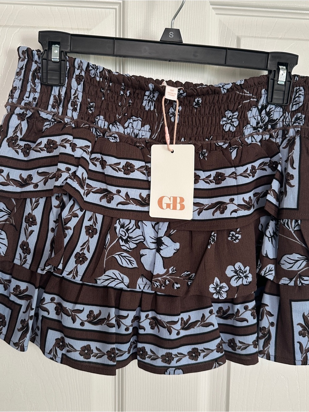 Gianni Bini Brown and Light Blue Floral Ruffle Skort